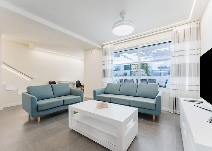 248 New Frontline Beach Mollina